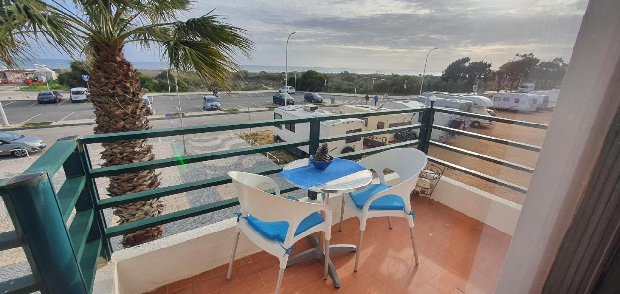 Apartamento Monte Gordo T2 Frente Mar Exterior foto